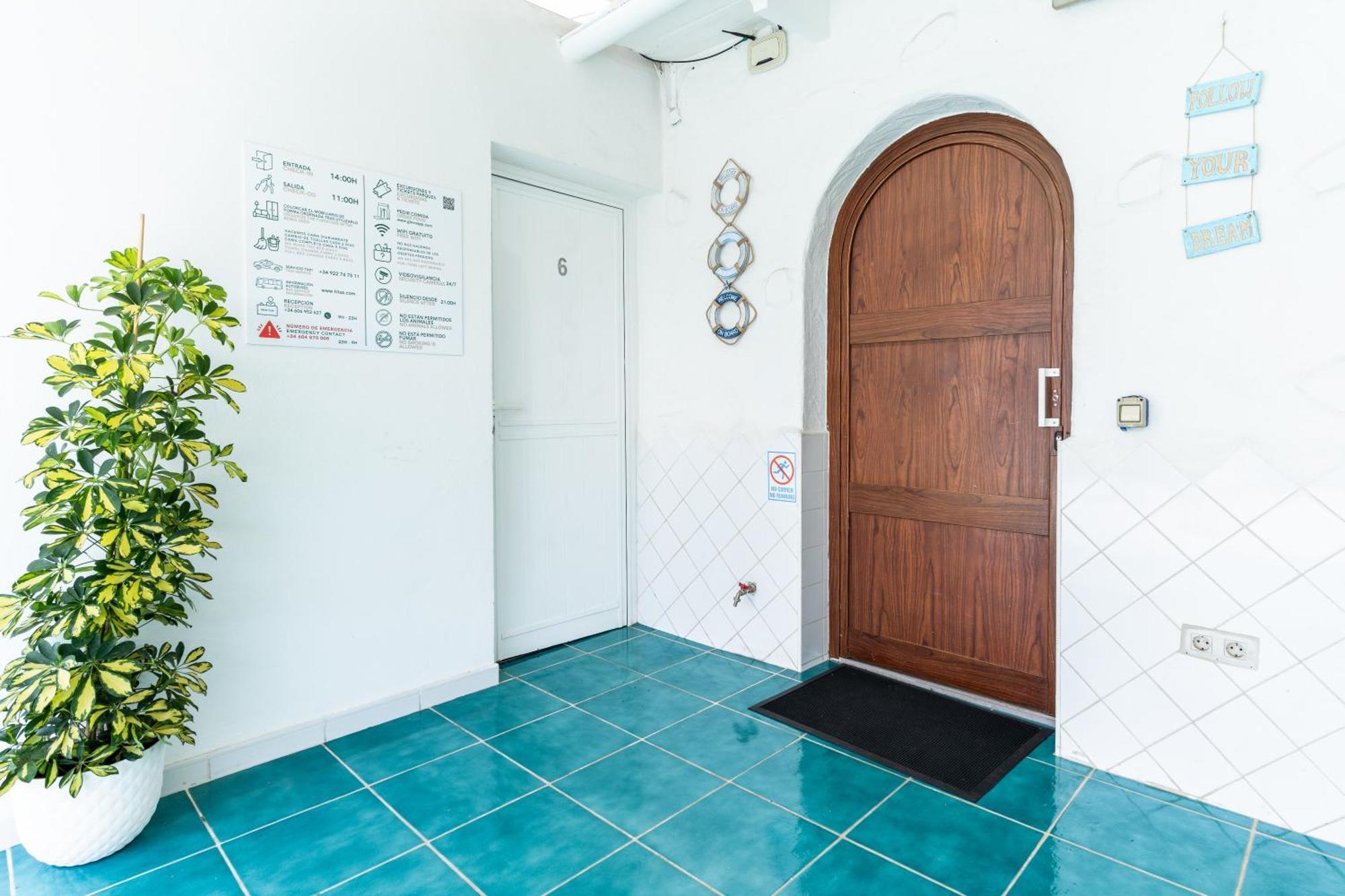 Guest House Villa Neon Tenerife Arona  Extérieur photo