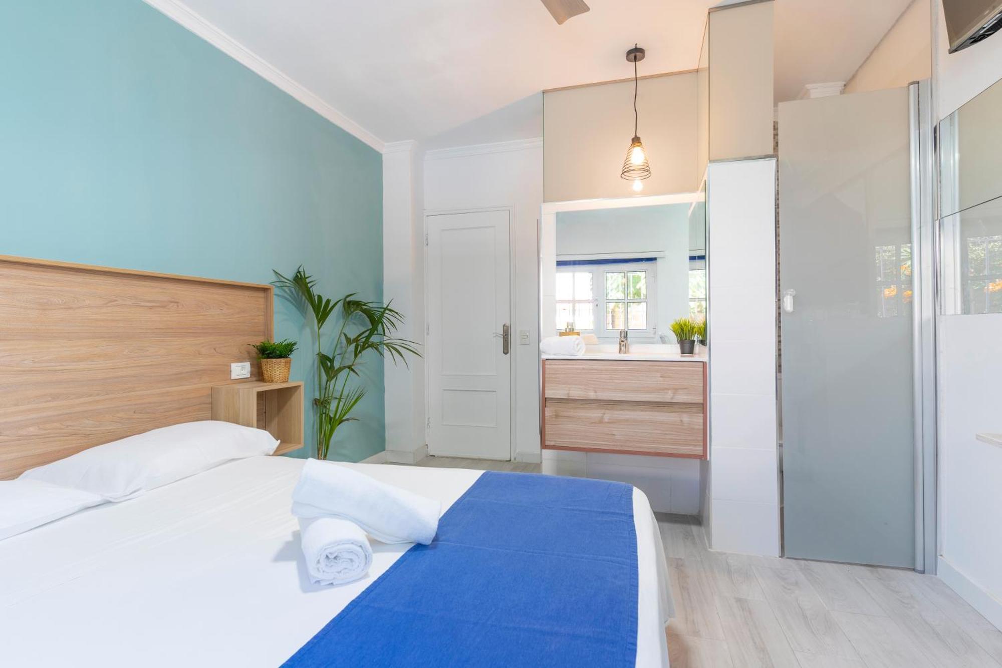Guest House Villa Neon Tenerife Arona  Extérieur photo